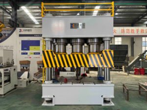 Presswood Pallet Machine 3000 tons